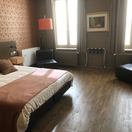 Hotel Duivels Paterke Harelbeeksestraat 29, 8500 Kortrijk Bagian luar foto