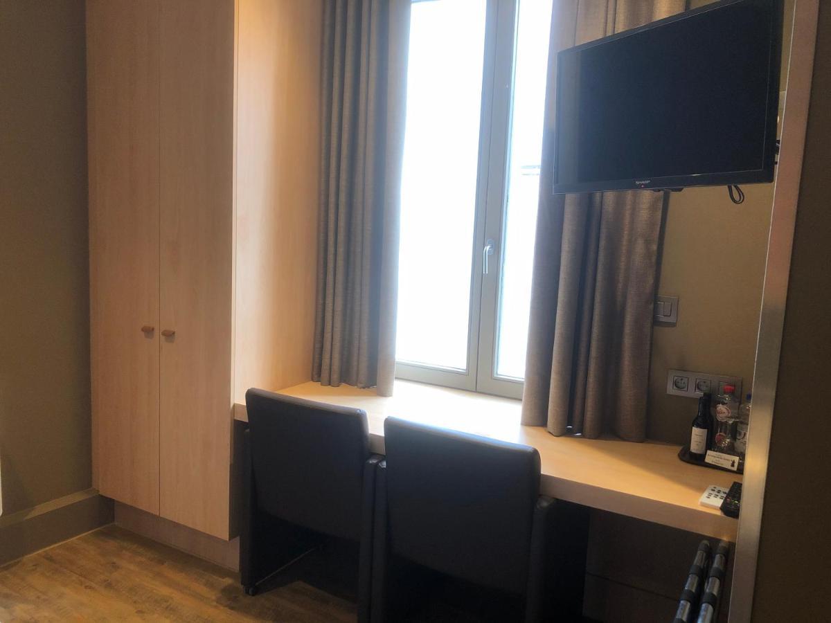 Hotel Duivels Paterke Harelbeeksestraat 29, 8500 Kortrijk Bagian luar foto