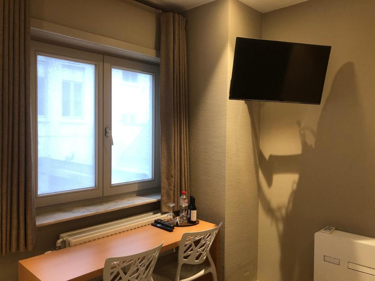 Hotel Duivels Paterke Harelbeeksestraat 29, 8500 Kortrijk Bagian luar foto