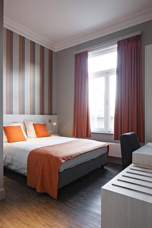 Hotel Duivels Paterke Harelbeeksestraat 29, 8500 Kortrijk Bagian luar foto